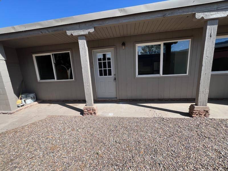 903-907 Main ST, Magdalena, NM 87825