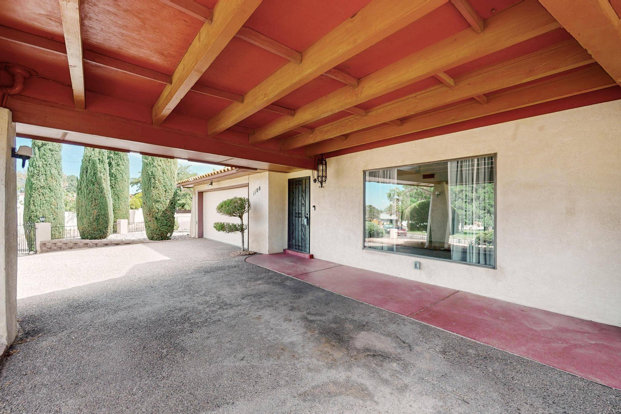 Albuquerque, NM 87112,1100 LANDMAN DR NE