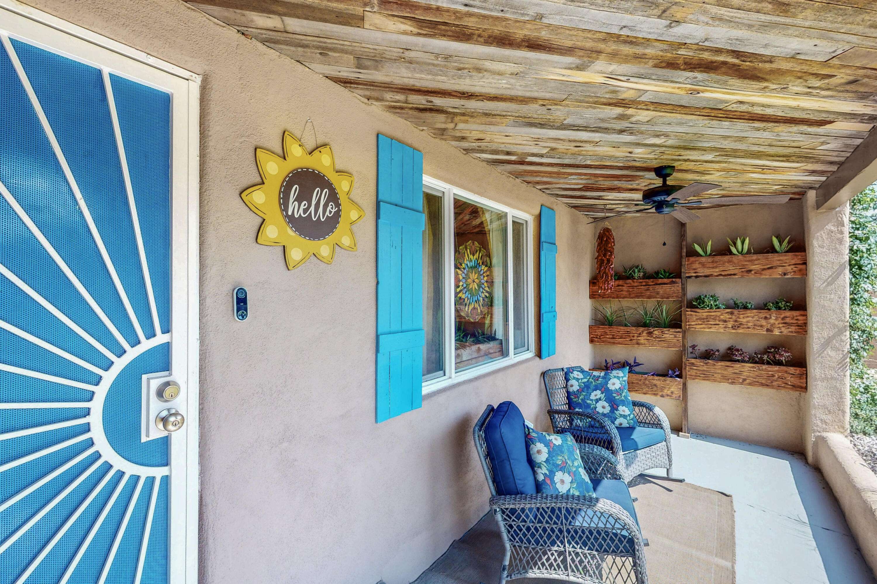 Albuquerque, NM 87108,301 CARDENAS DR NE