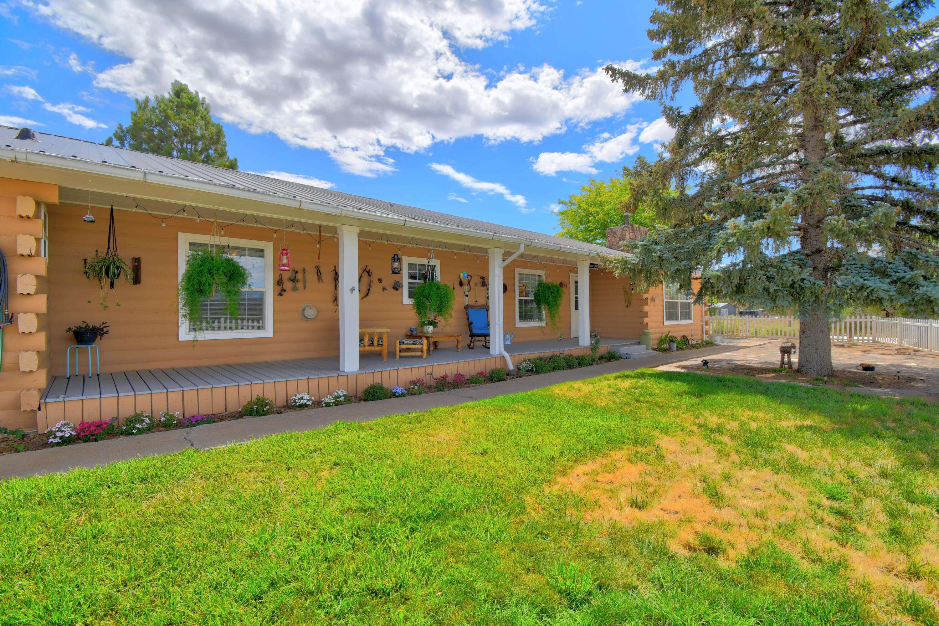 1080 ELKINS RD, Milan, NM 87021