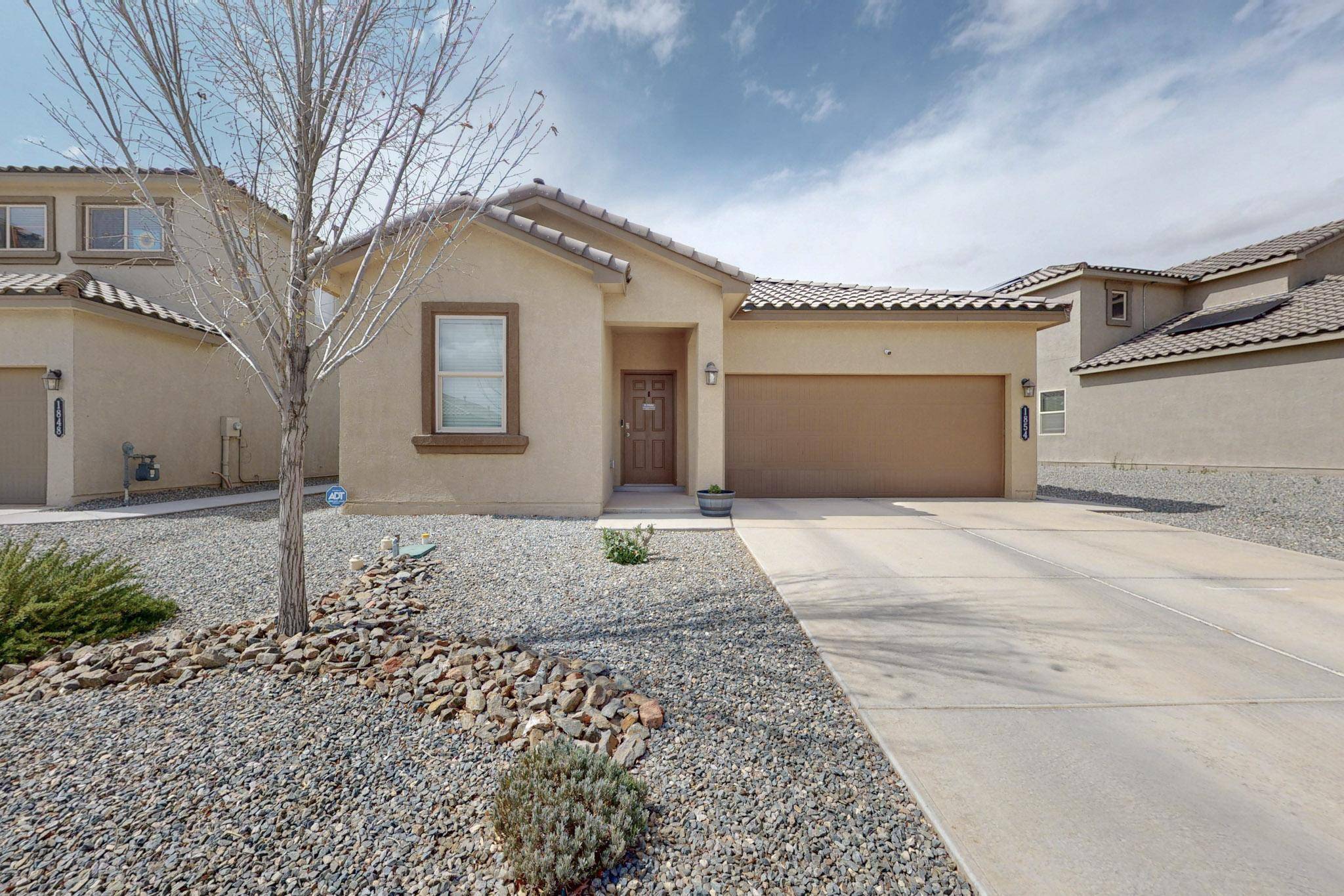 Los Lunas, NM 87031,1854 VALLE VISTA RD NW