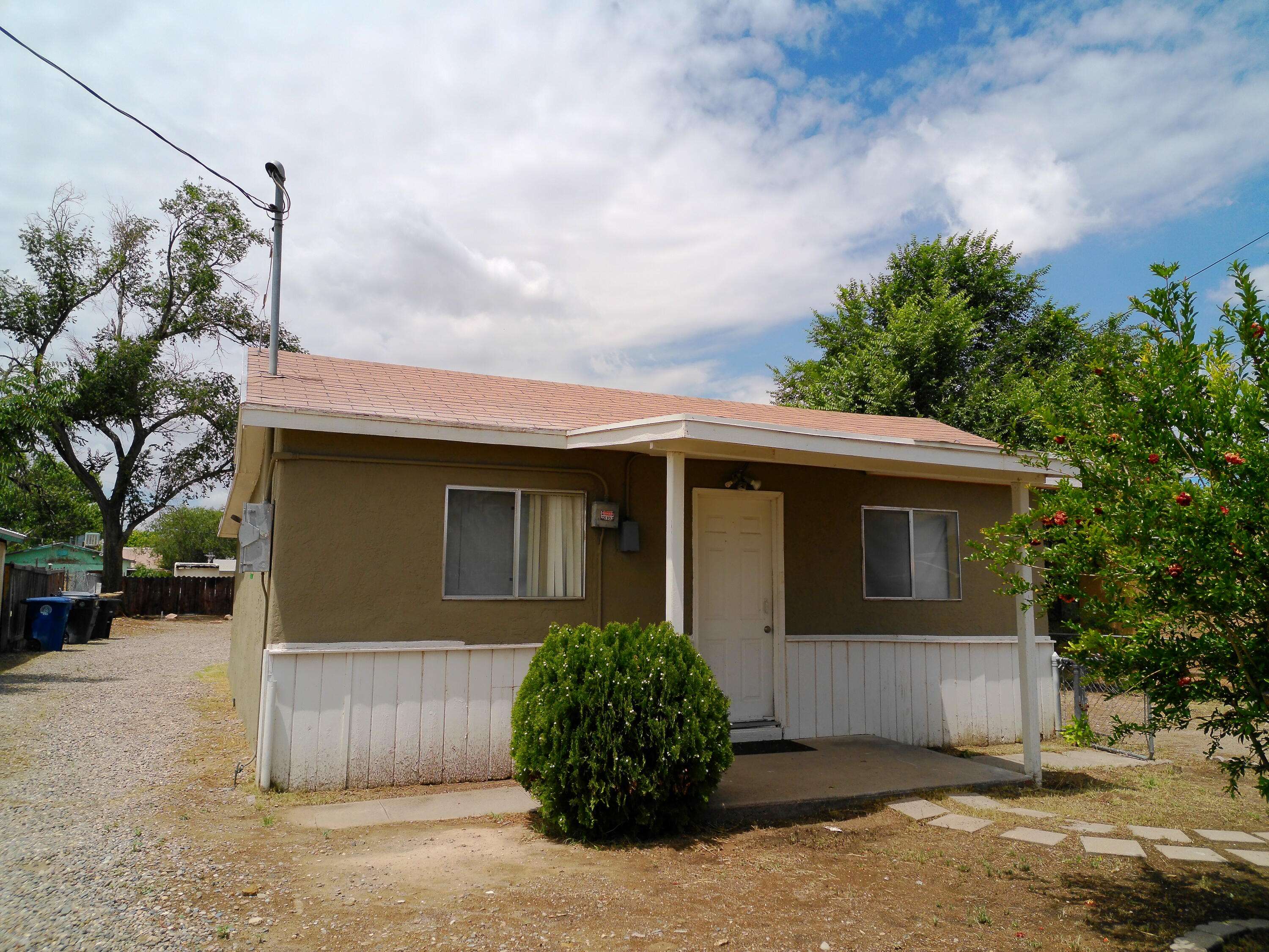 Albuquerque, NM 87105,123 46TH ST SW