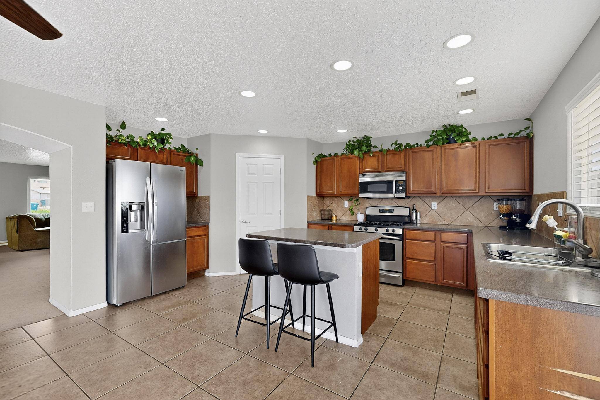 Los Lunas, NM 87031,1191 Carrizo ST NW