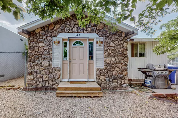 Albuquerque, NM 87106,311 PRINCETON DR SE