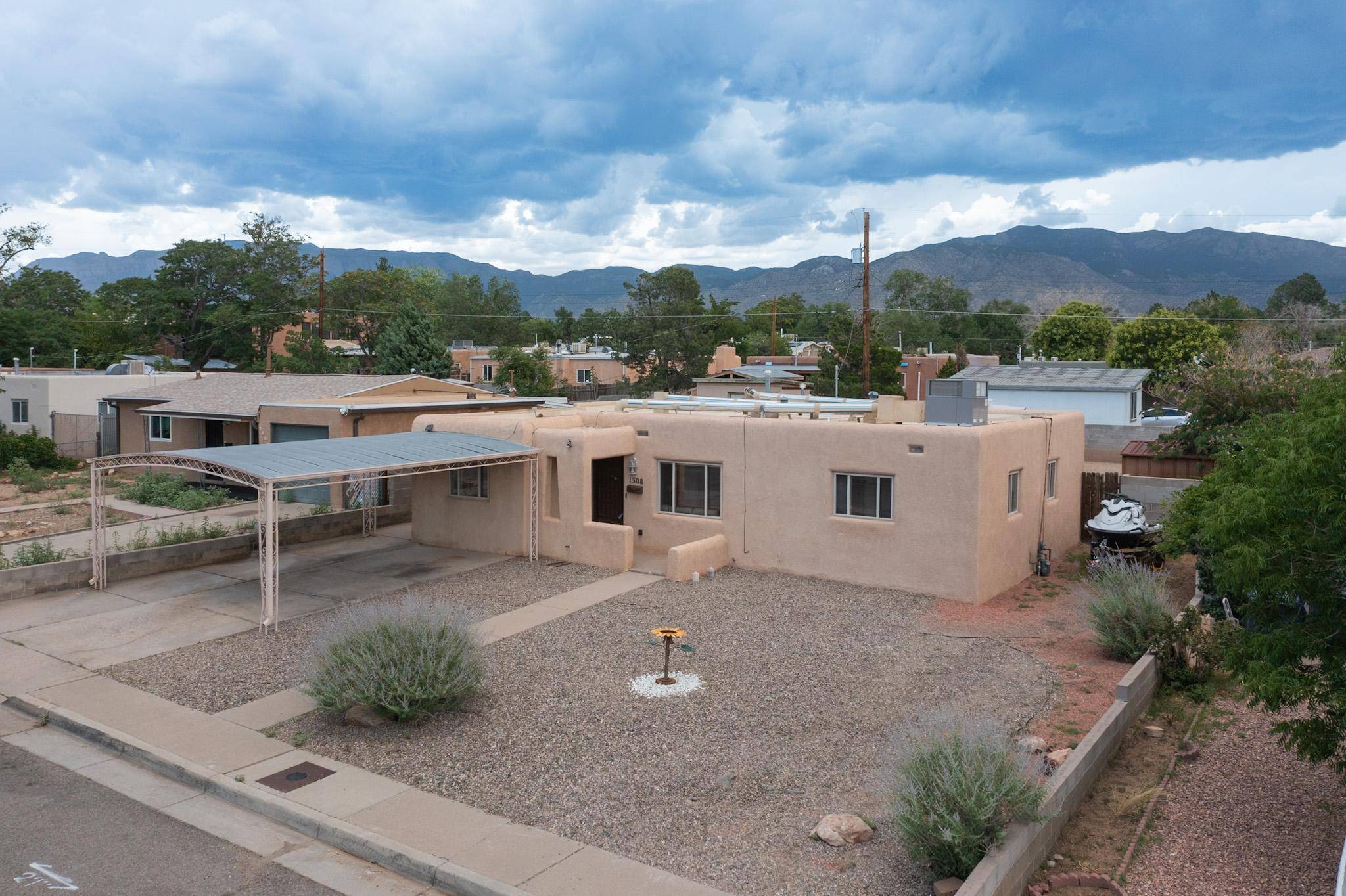 1308 BOATRIGHT DR NE, Albuquerque, NM 87112