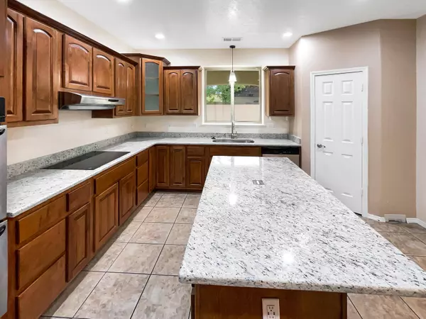 Albuquerque, NM 87120,6105 EAGLE EYE DR NW