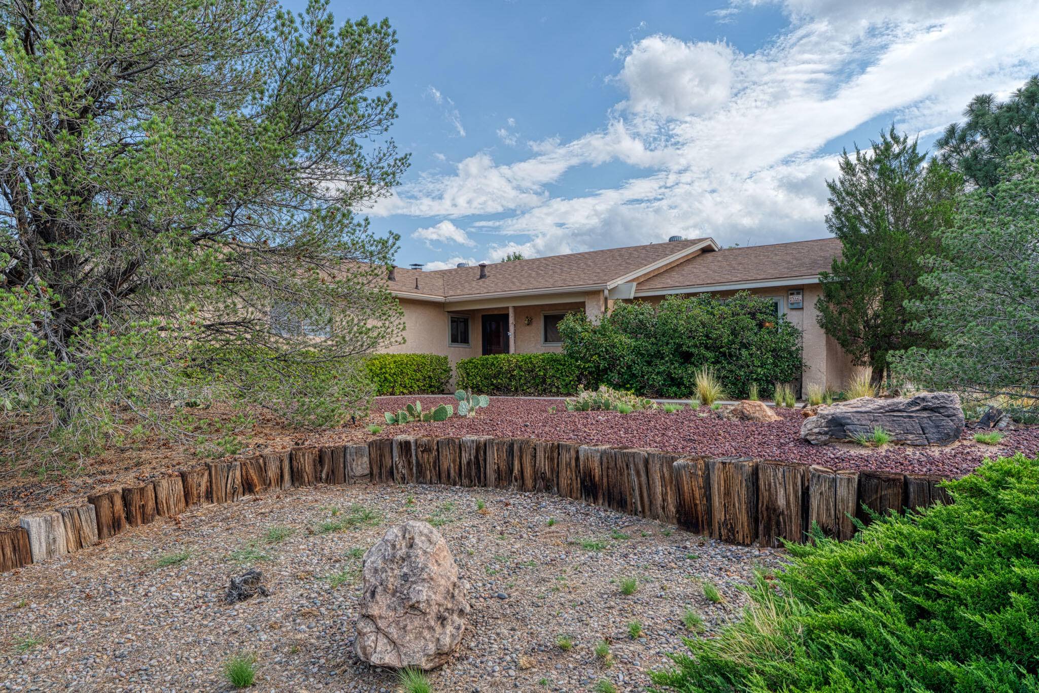 Albuquerque, NM 87111,9201 ACADEMY HILLS DR NE