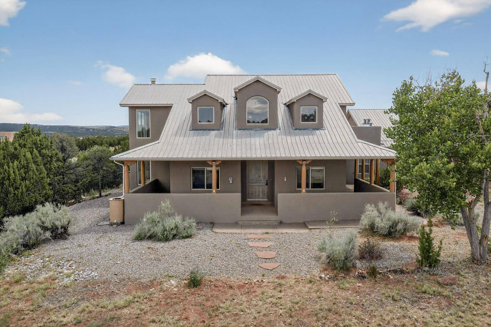 21 MOCCASIN TRL, Sandia Park, NM 87047