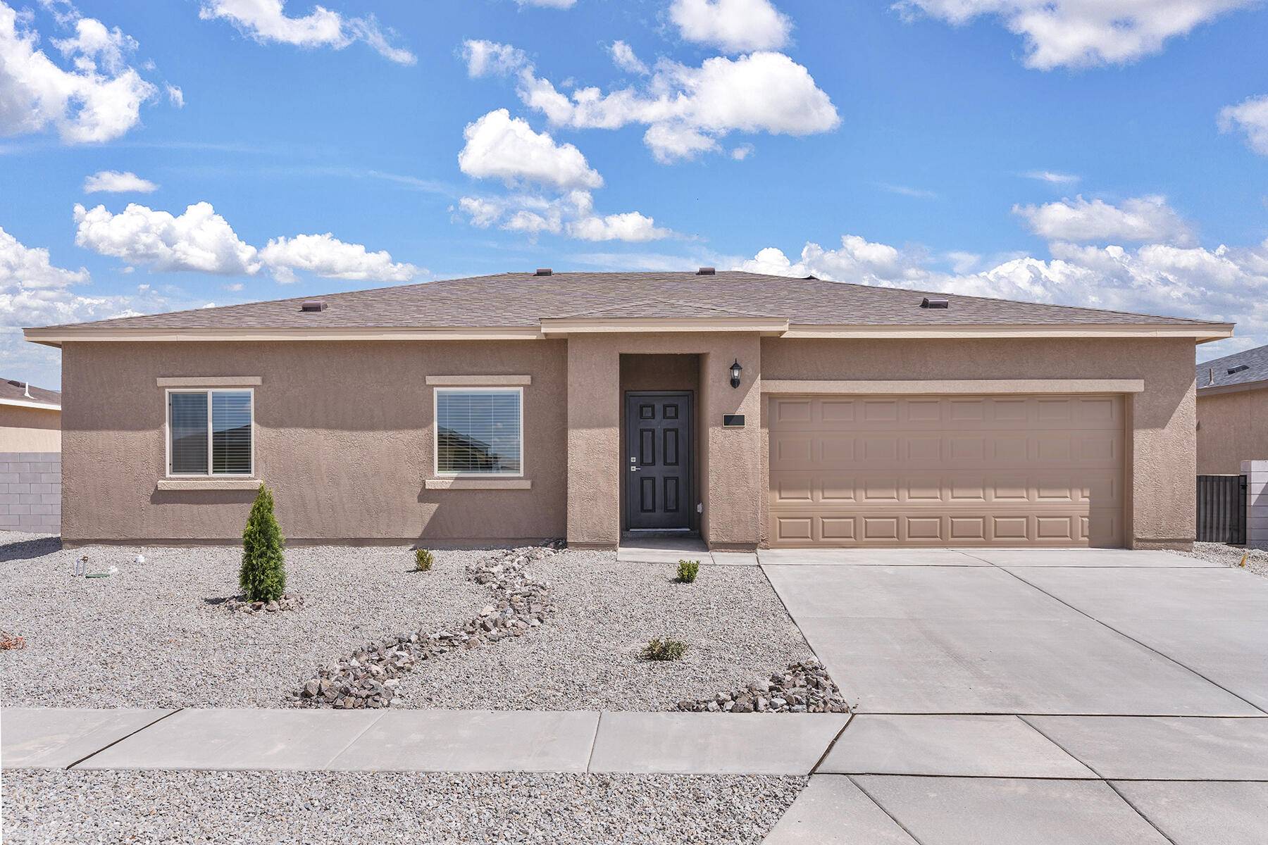2513 Calle del los Claveles, Belen, NM 87002