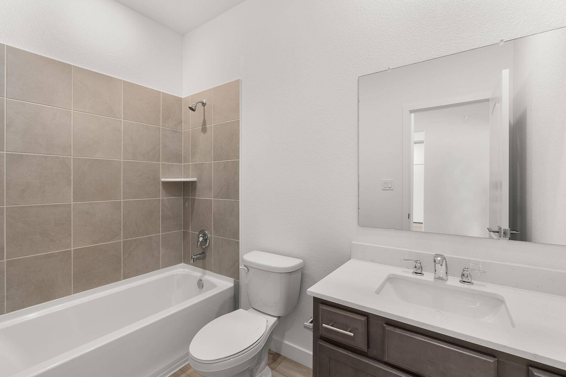 Belen, NM 87002,802 Calle de las Rosas