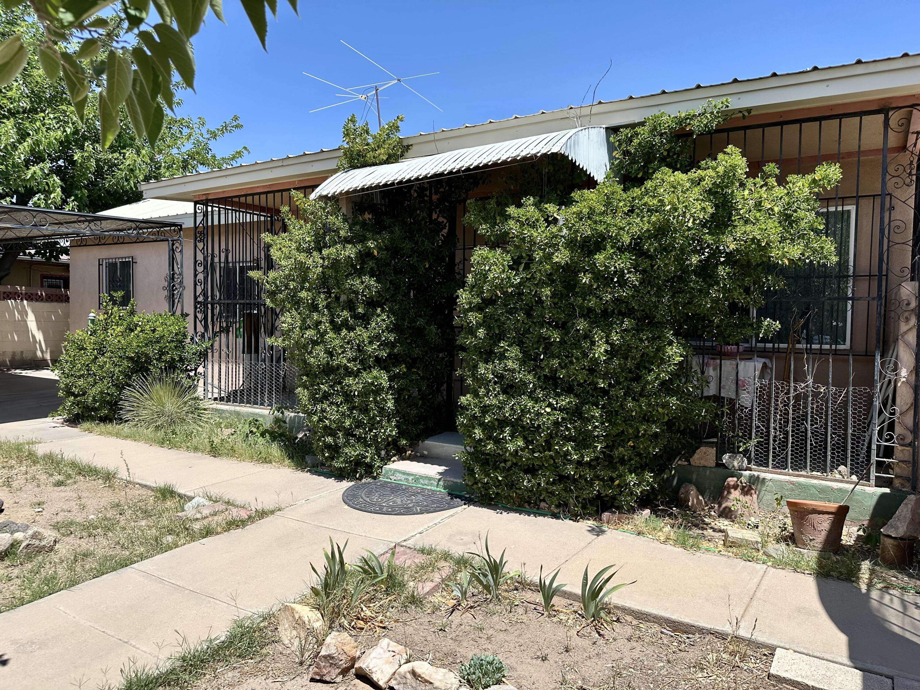 Albuquerque, NM 87102,604 9TH ST SW