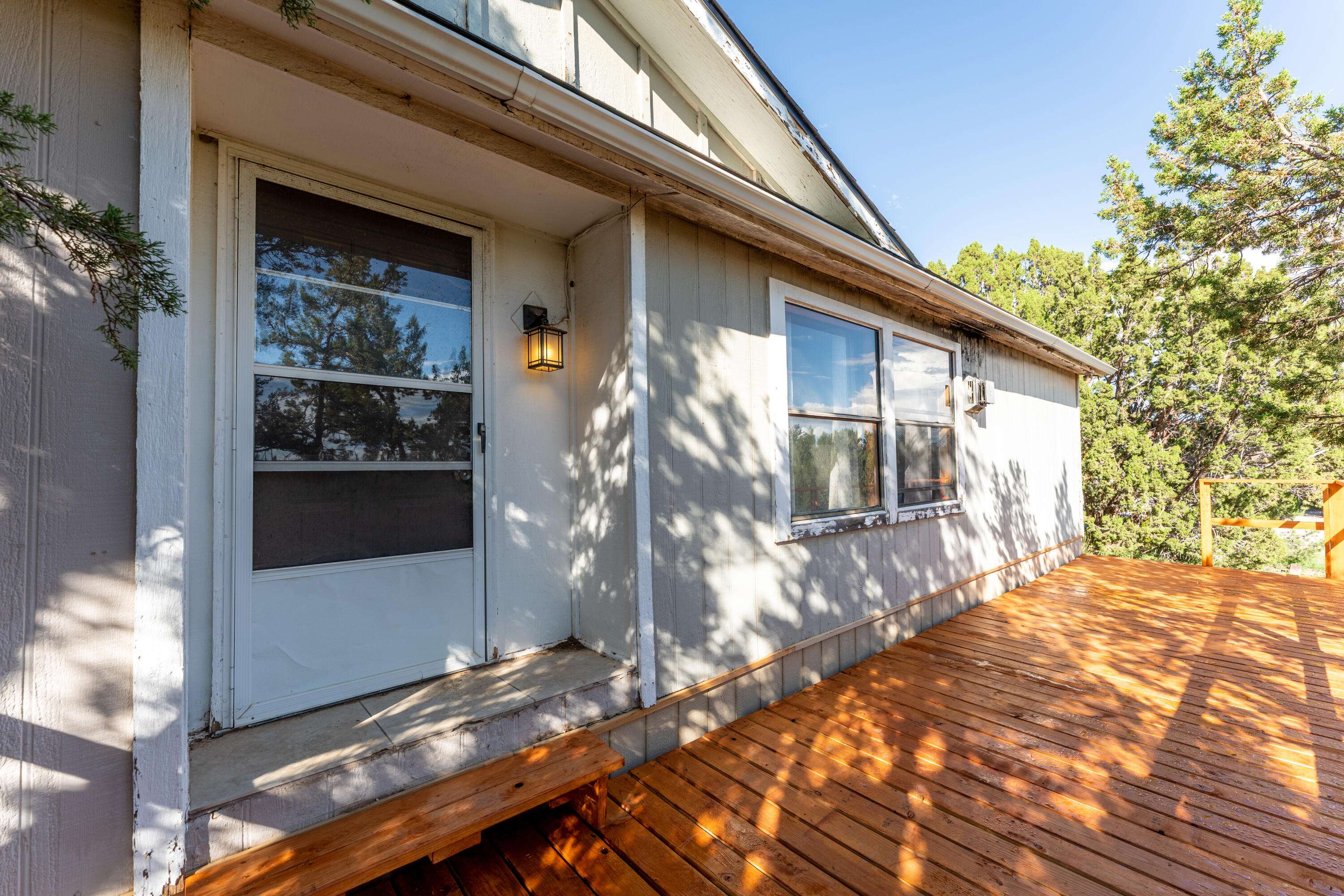 28 SKYLINE DR, Edgewood, NM 87015