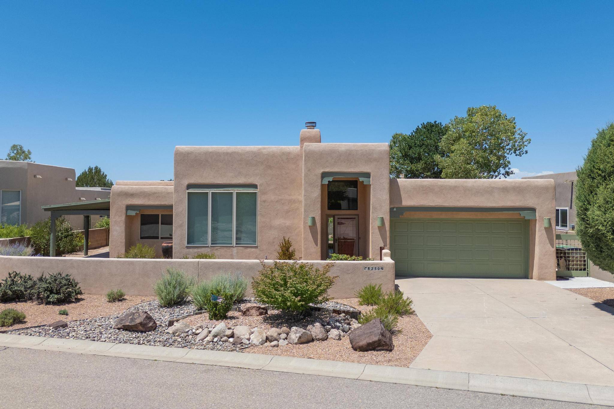 Albuquerque, NM 87122,8250 RAINTREE DR NE