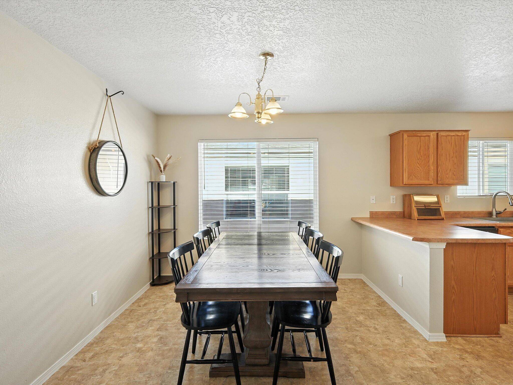Albuquerque, NM 87114,6904 PAESE PL NW