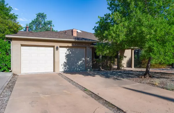 325 SIERRA PL NE, Albuquerque, NM 87108