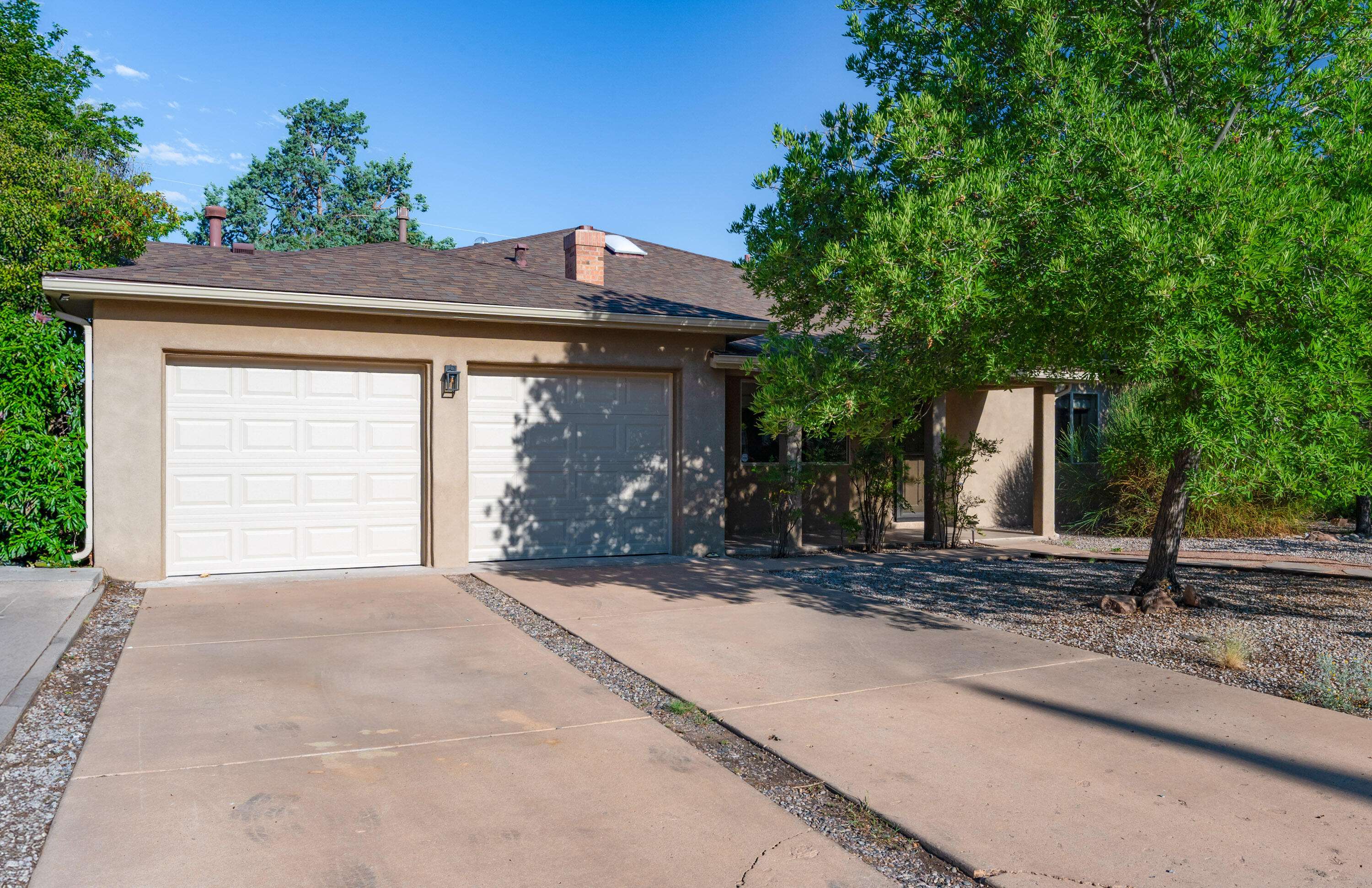 325 SIERRA PL NE, Albuquerque, NM 87108