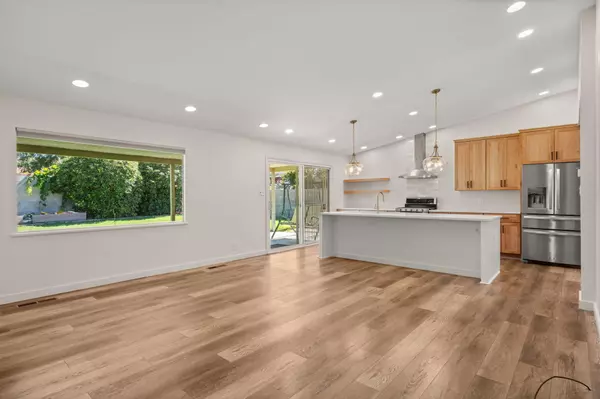 Albuquerque, NM 87110,5111 Sunningdale Ave NE