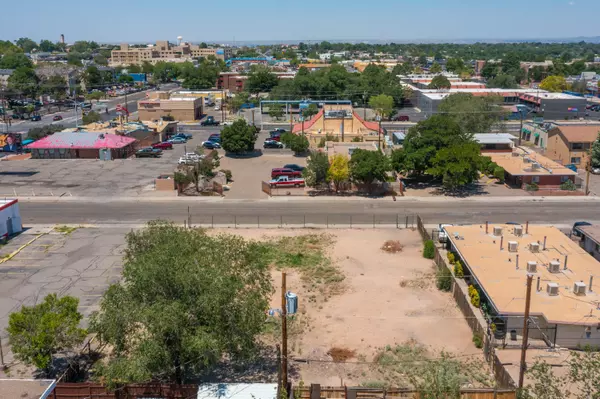 Albuquerque, NM 87108,1124 Arizona St ST SE