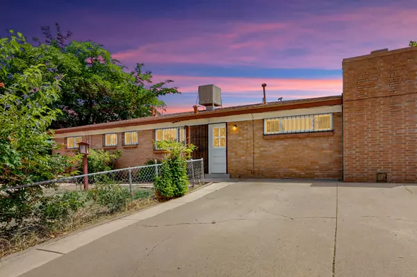 1317 KENTUCKY ST NE, Albuquerque, NM 87110