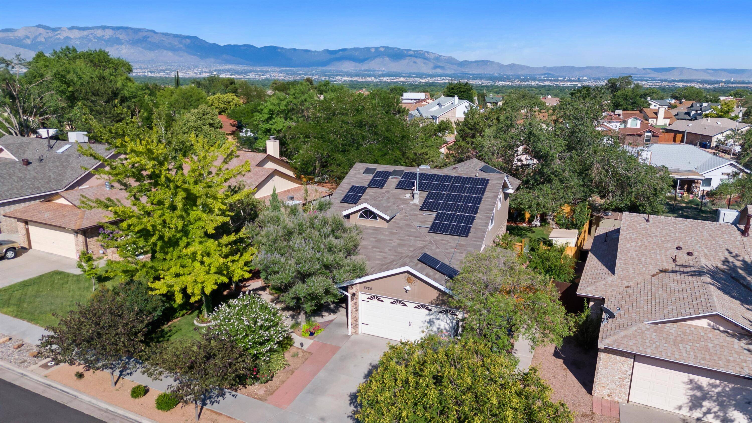 6220 BRIDLE ST NW, Albuquerque, NM 87120