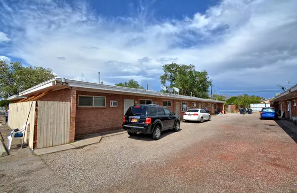 304 TEXAS ST SE, Albuquerque, NM 87108