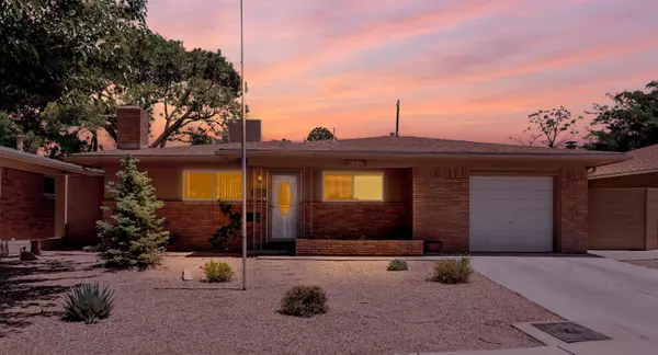 3200 LYKES DR NE, Albuquerque, NM 87110