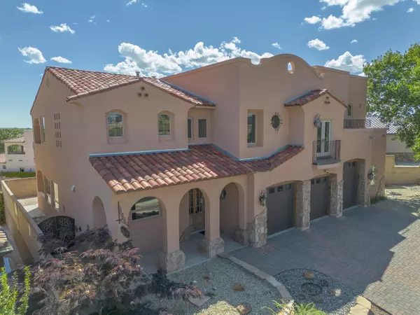 Bernalillo, NM 87004,1009 C De Baca LN