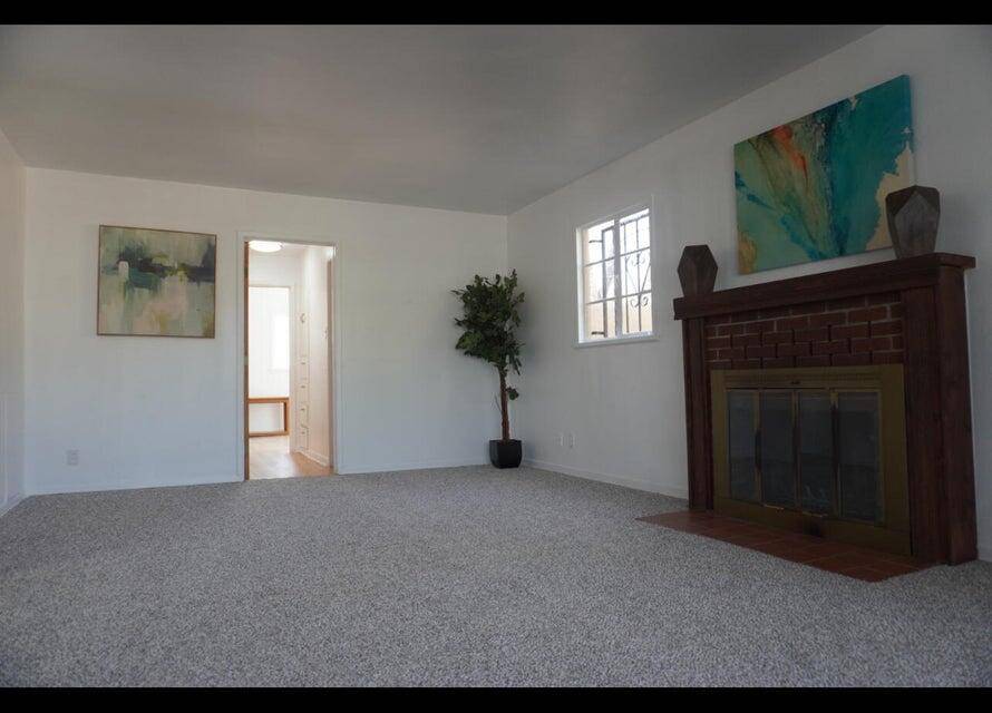 Albuquerque, NM 87108,913 California ST SE