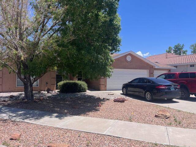 8620 GALATIN CT NW, Albuquerque, NM 87120