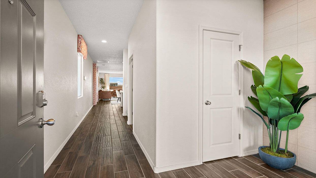 2466 Royal Troon ST NE, Rio Rancho, NM 87144