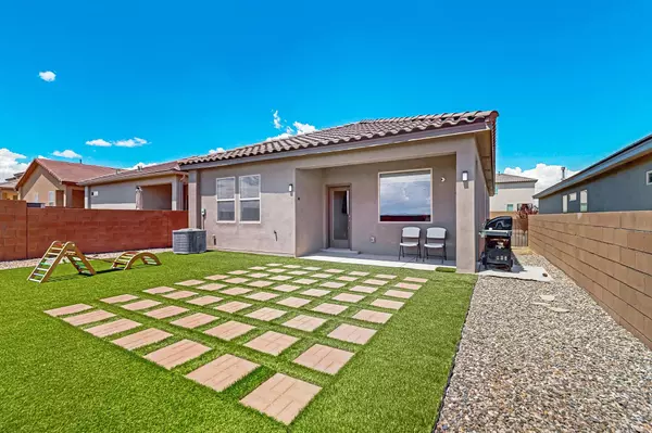 Rio Rancho, NM 87124,904 TAZANITA SE