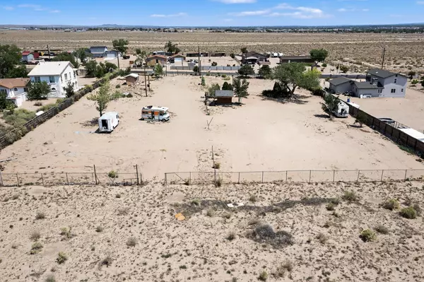 Albuquerque, NM 87121,3454 Pajarito RD SW