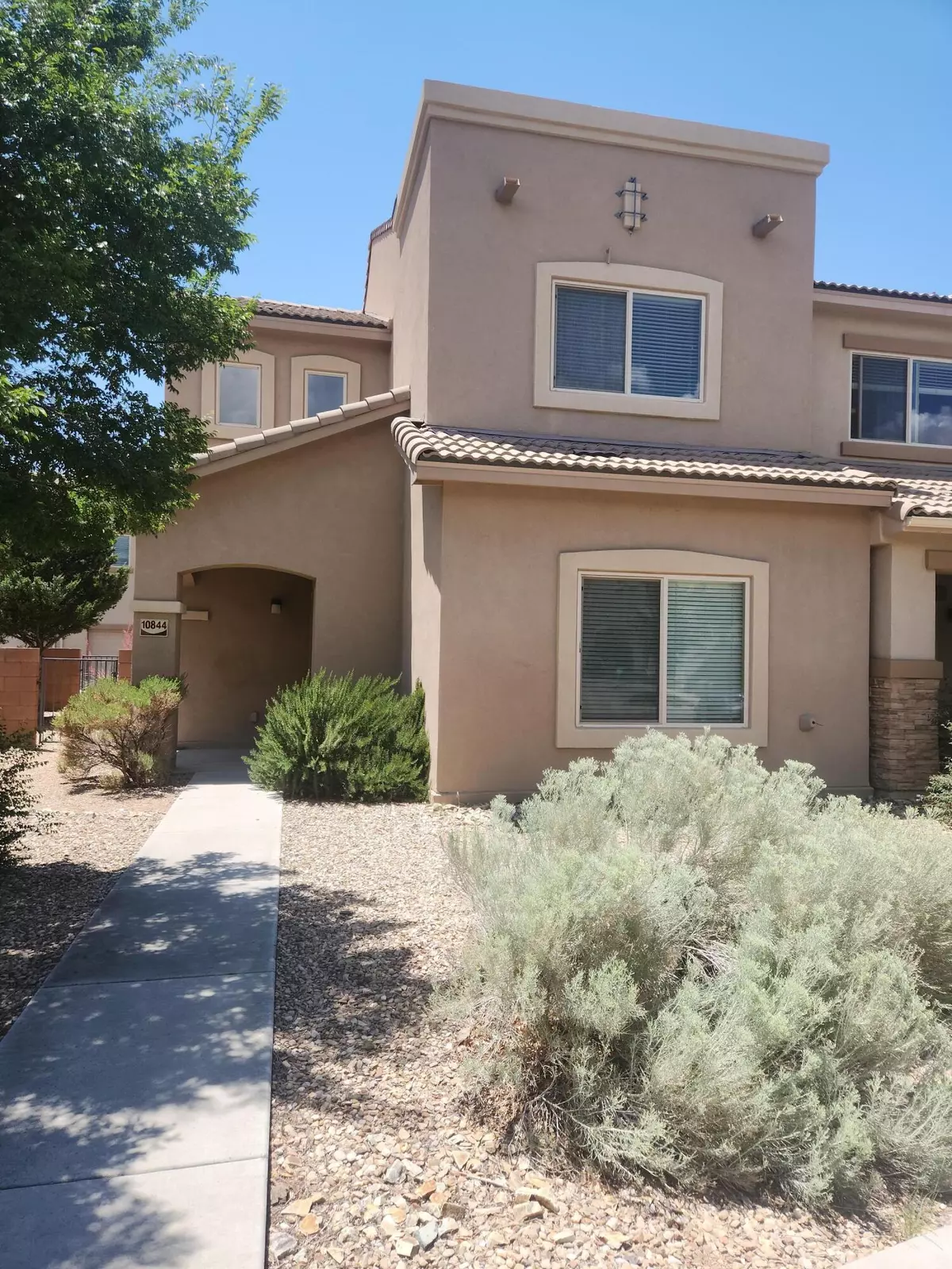 Albuquerque, NM 87123,10844 Fort Point LN NE