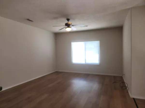 Albuquerque, NM 87123,10844 Fort Point LN NE