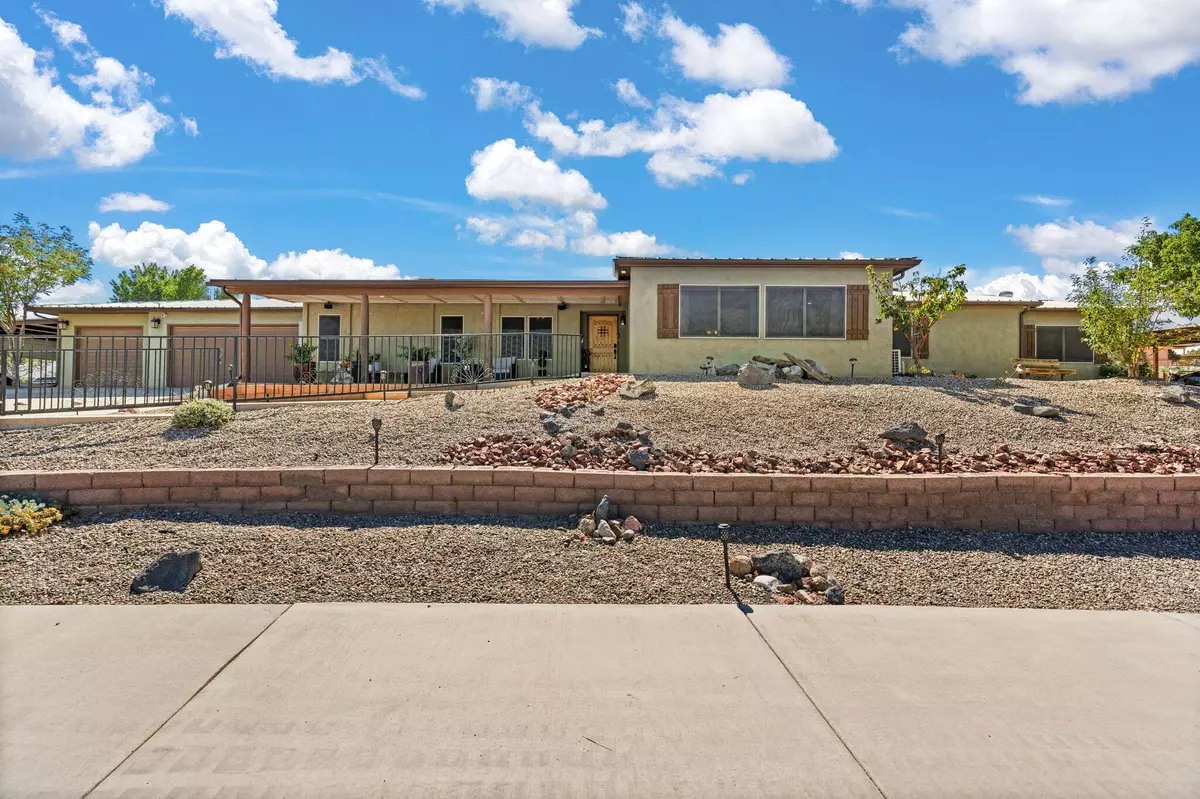 Rio Rancho, NM 87124,1405 13th ST SE