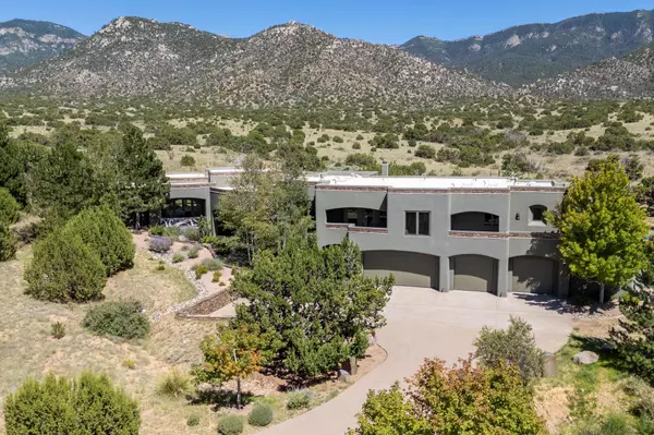 Albuquerque, NM 87111,8504 Snakedance CT NE