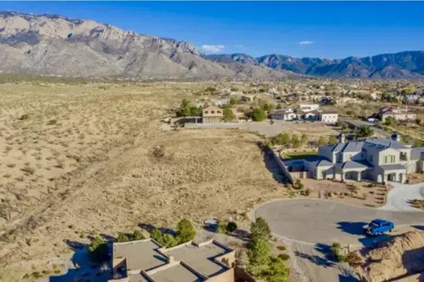 Albuquerque, NM 87122,9404 Pamela Marie WAY
