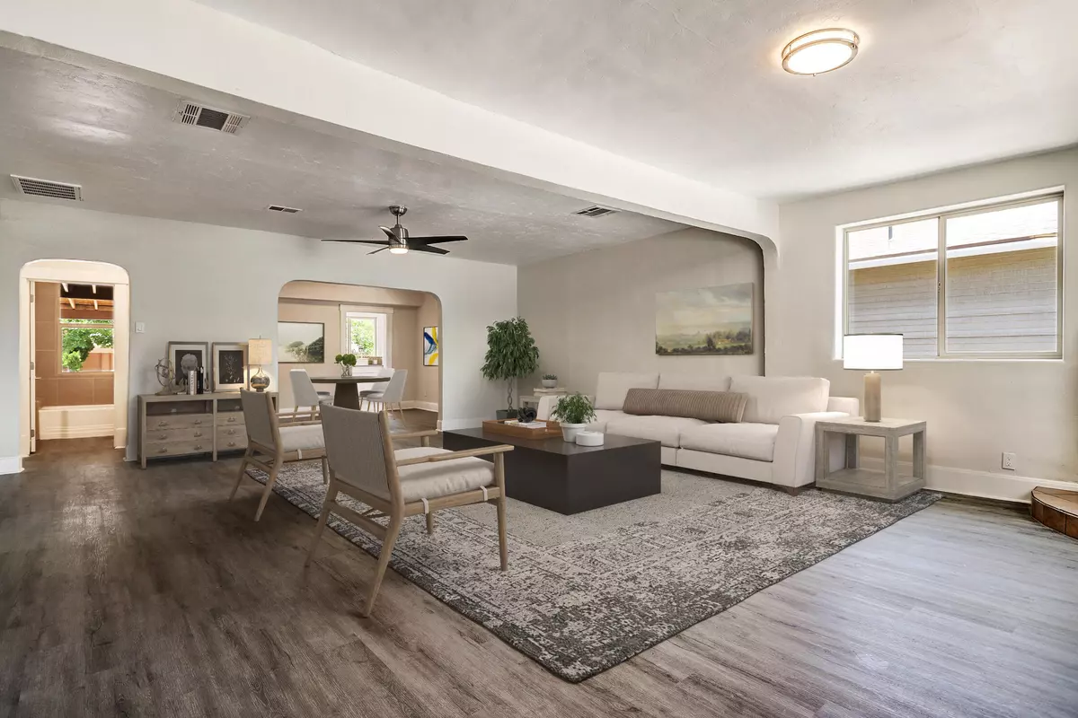 Albuquerque, NM 87102,1029 FORRESTER ST NW