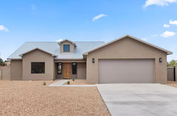 6617 Kalgan RD, Rio Rancho, NM 87144