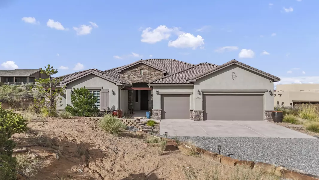 2400 DESERT MARIGOLD RD NE, Rio Rancho, NM 87144