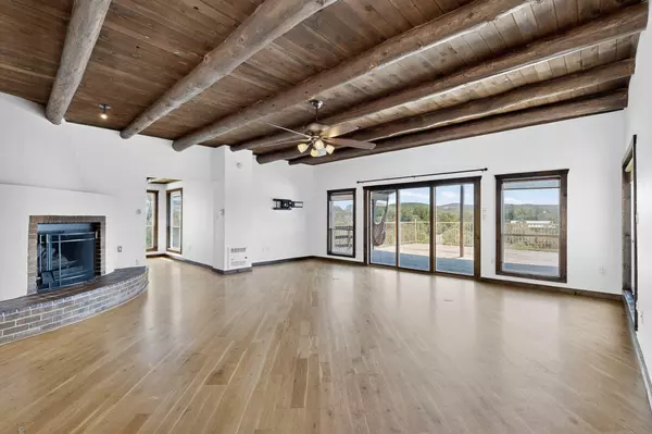 Cedar Crest, NM 87008,43 Matterhorn DR