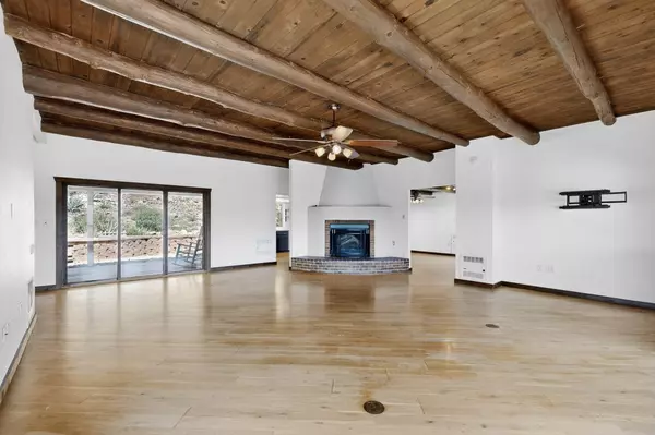 Cedar Crest, NM 87008,43 Matterhorn DR