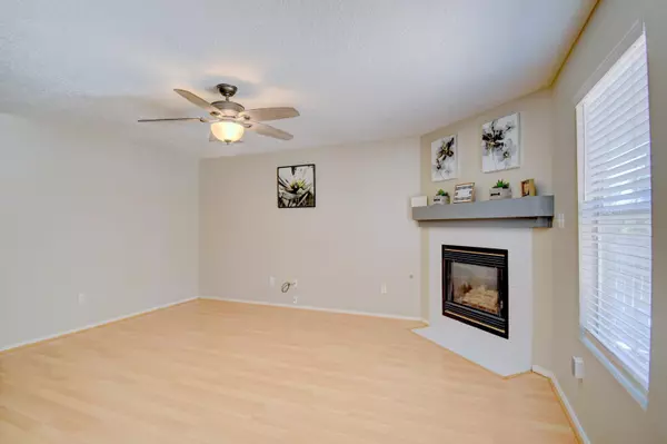 Albuquerque, NM 87114,10527 VISTA BELLA PL NW