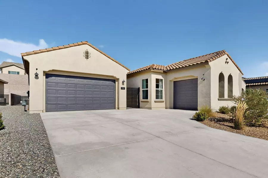 1715 Deer Valley Trail NW, Albuquerque, NM 87120