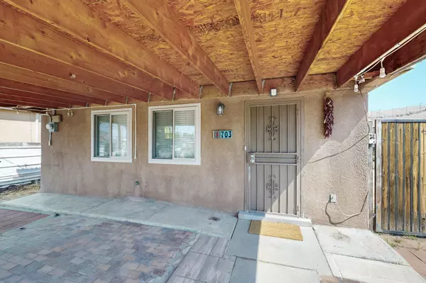 703 SANTA FE AVE SE, Albuquerque, NM 87102