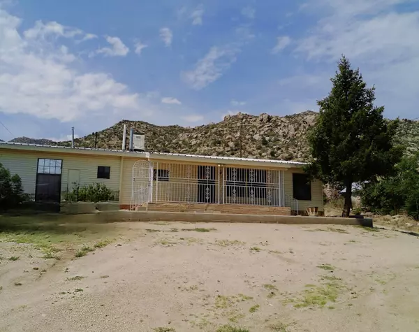 65 NM 333, Albuquerque, NM 87123