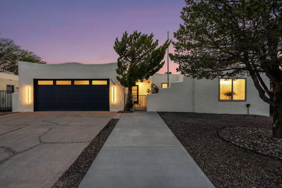 Albuquerque, NM 87112,2109 FATHER SKY ST NE
