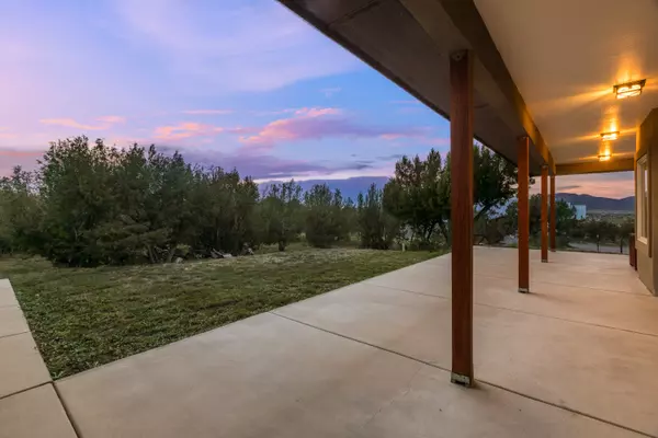 Edgewood, NM 87015,2 CORTE CHIPMUNK