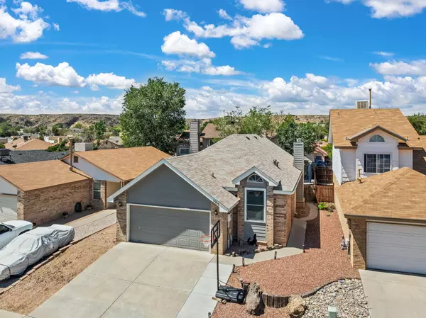 5217 BOGART ST NW, Albuquerque, NM 87120