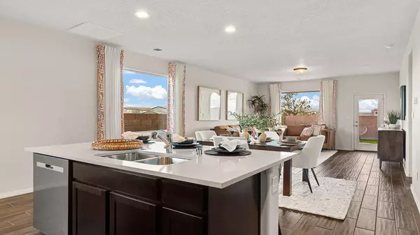 Rio Rancho, NM 87144,1503 Woods ST NE